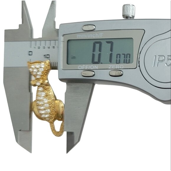 1928 Brand Gold Tone Clear Rhinestone Cat Brooch Pin K17 - Picture 6 of 7